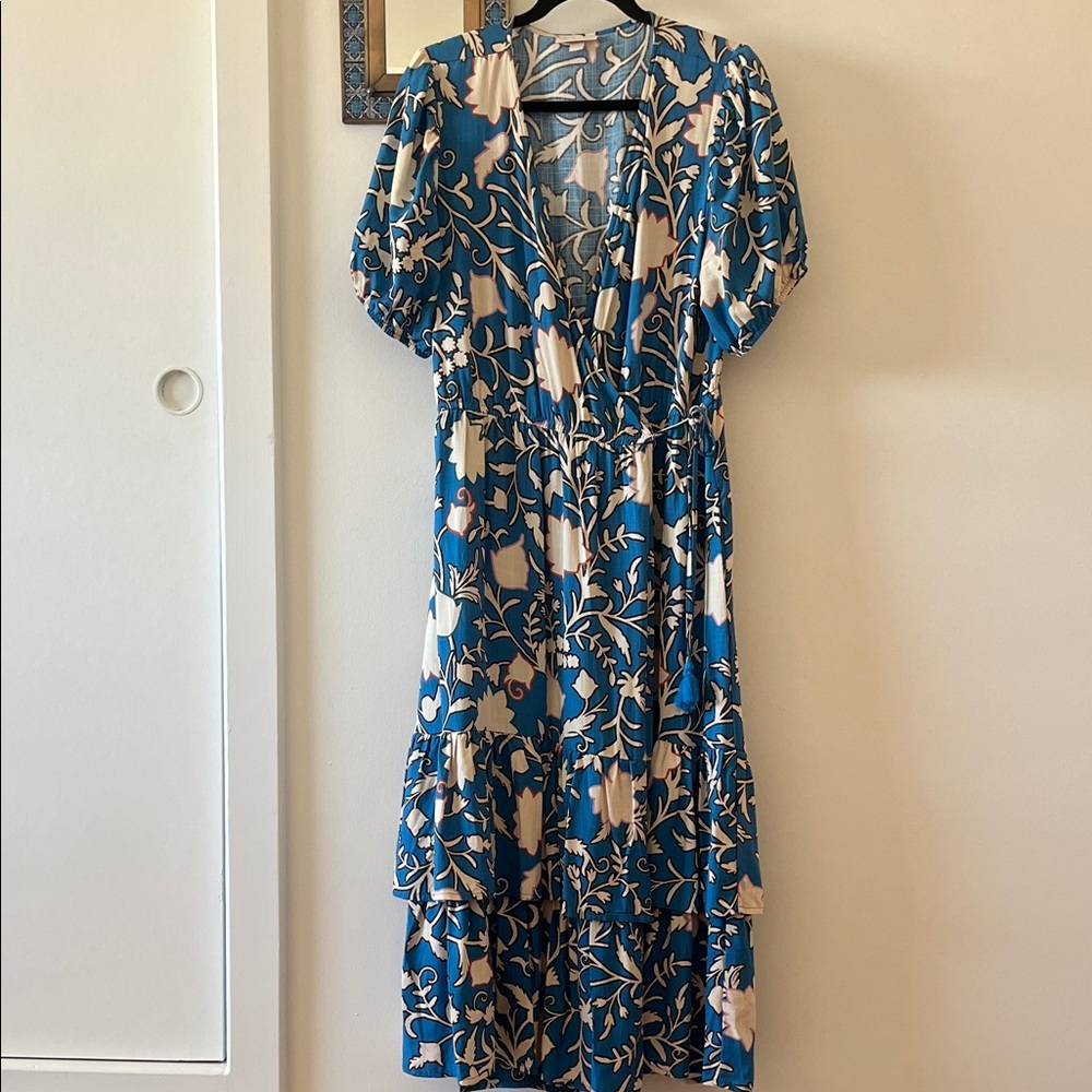 Knox Rose Blue and Cream Floral Midi Dress
